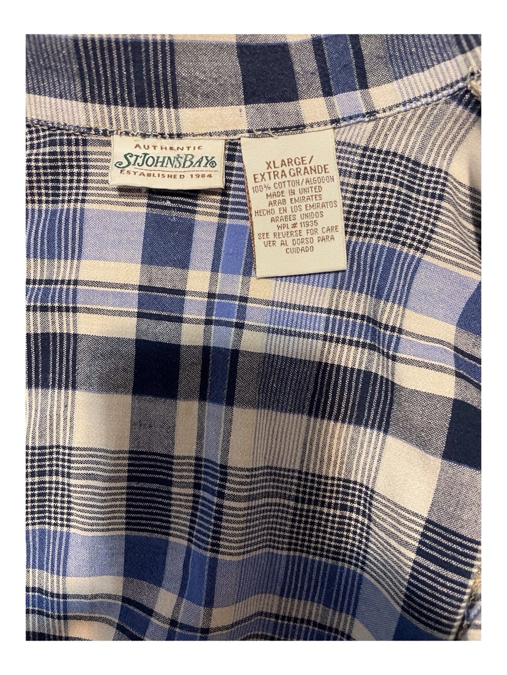 St.John s Bay Women s Plaid Short Sleeve Shirt, XL. - Picture 2 of 4